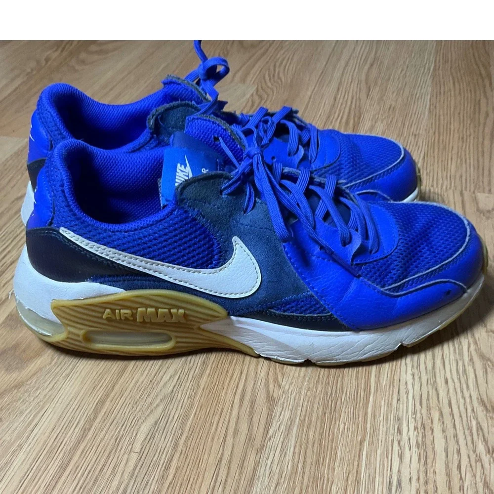 Nike Air Max Excee Men 9 Blue Navy White Gum HM4751-445 Low Top Sneakers